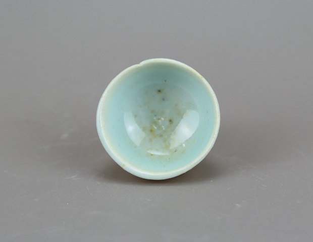 古玩陶瓷明代.影青釉杯拍賣,當前價格1元