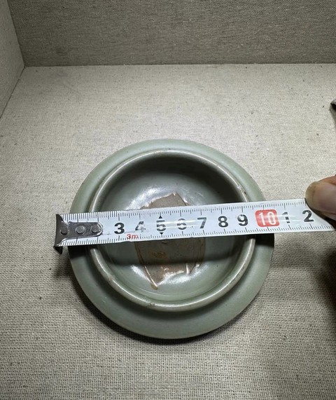 古玩陶瓷龍泉青瓷蓋真品鑒賞圖