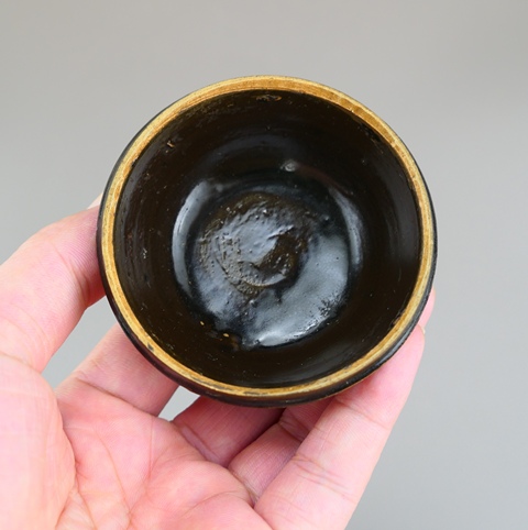 古玩陶瓷明晚期吉州窯系紫金釉束口盞拍賣,當前價格1元