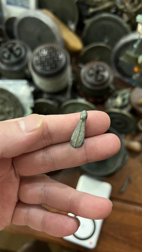 古玩銅器漢代青銅帶鉤真品鑒賞圖