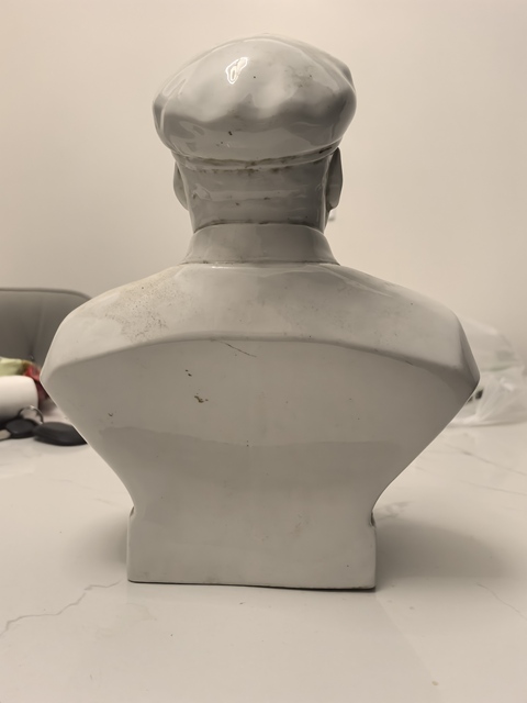 古玩陶瓷白釉主席造像真品鑒賞圖