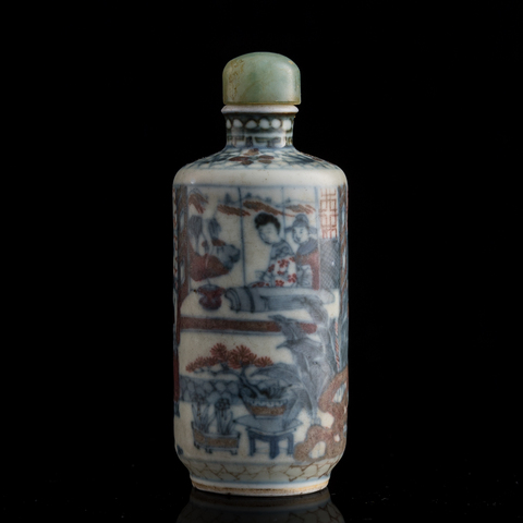 古玩陶瓷青花釉里紅人物故事紋鼻煙壺真品鑒賞圖