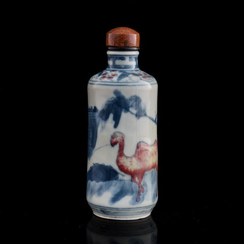 古玩陶瓷青花釉里紅人物故事紋鼻煙壺真品鑒賞圖