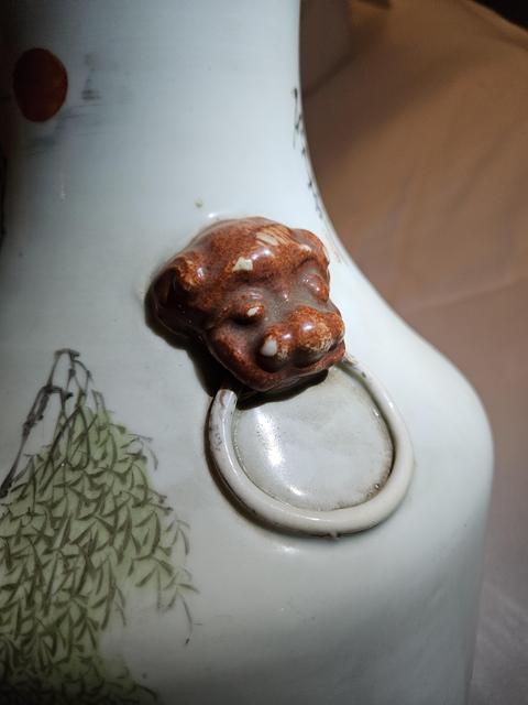 古玩陶瓷文王訪賢人物瓶真品鑒賞圖