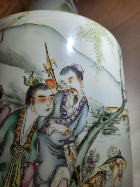 古玩陶瓷文王訪賢人物瓶真品鑒賞圖