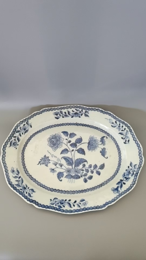 古玩陶瓷青花花卉紋盤真品鑒賞圖