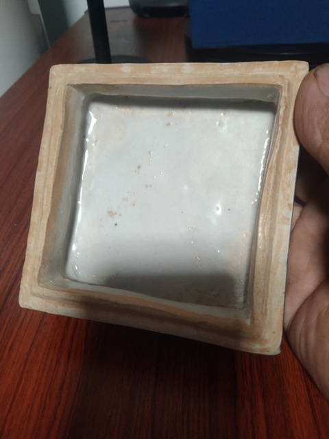 古玩陶瓷青花蓋盒真品鑒賞圖