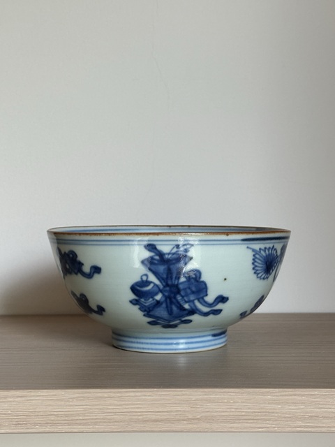 古玩陶瓷青花博古圖茶碗真品鑒賞圖