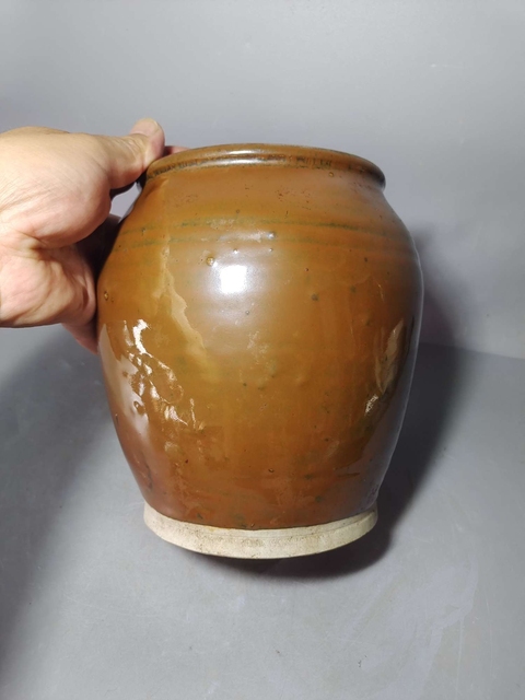 古玩陶瓷紫金釉罐真品鑒賞圖