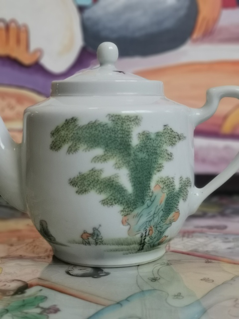 古玩陶瓷竹林人物紋執壺拍賣,當前價格1200元