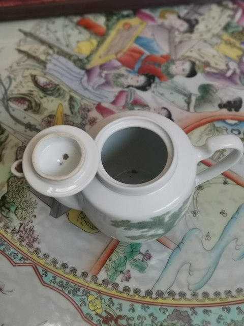 古玩陶瓷竹林人物紋執壺拍賣,當前價格1200元