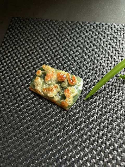 古玩玉器漂亮的翡翠雕“瑞獸牌”拍賣，當前價格11000元