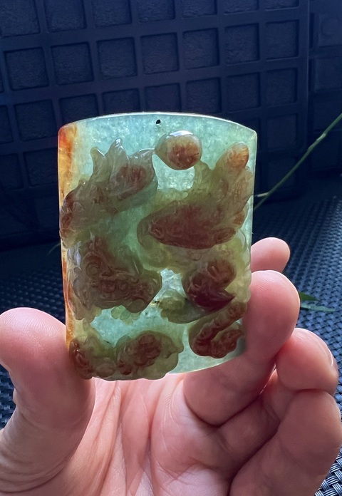 古玩玉器漂亮的翡翠雕“瑞獸牌”拍賣，當前價格11000元