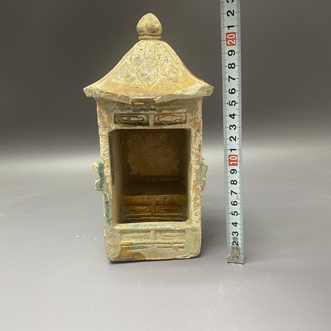 古玩陶瓷明代·素三彩貢器（轎子）拍賣，當前價格368元