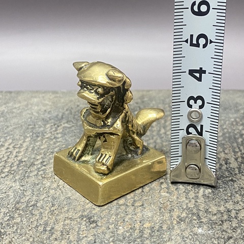 古玩陶瓷獅扭印章真品鑒賞圖