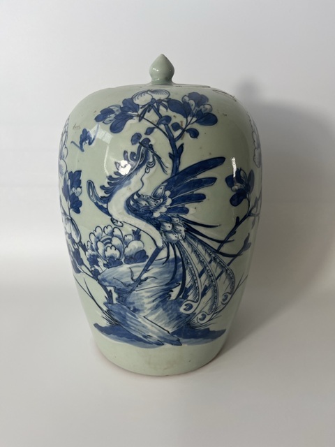 古玩陶瓷清中晚期鳳穿牡丹紋冬瓜罐真品鑒賞圖