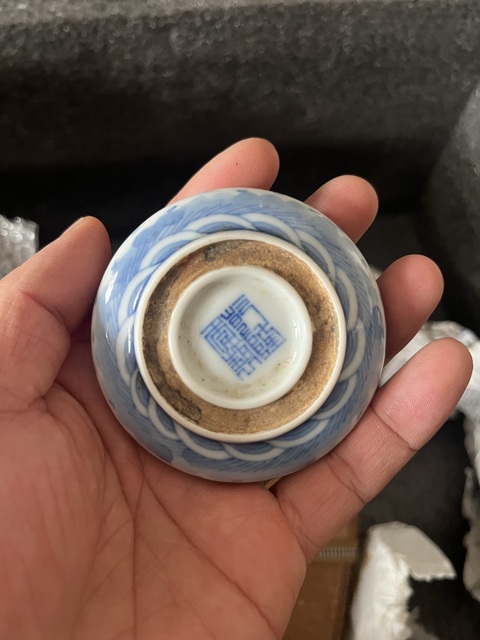 古玩陶瓷民國云龍紋青花印泥盒真品鑒賞圖