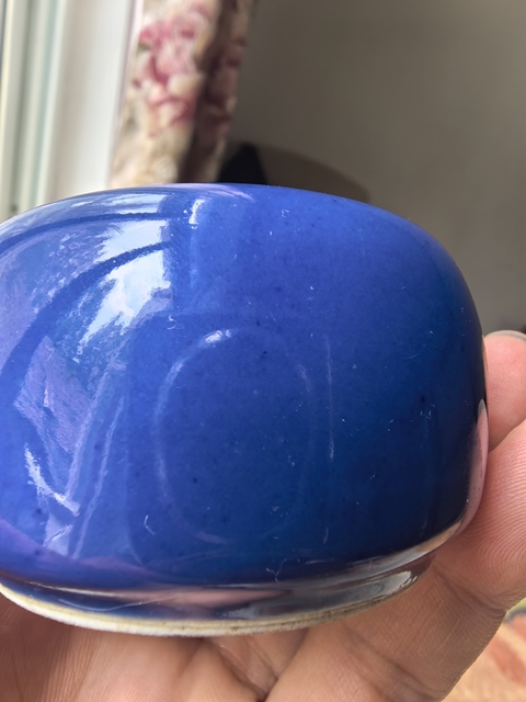 古玩陶瓷霽藍釉水盂真品鑒賞圖