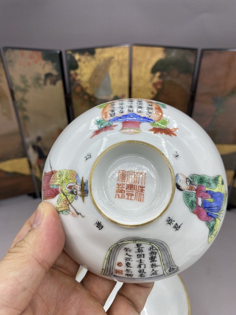 古玩陶瓷粉彩無雙譜人物杯碟真品鑒賞圖
