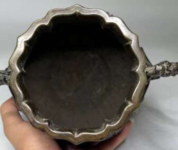 古玩銅器龍耳瓶真品鑒賞圖