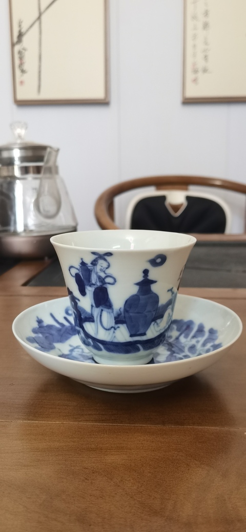 古玩陶瓷青花人物杯碟一套真品鑒賞圖