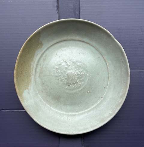古玩陶瓷明代早期龍泉窯青釉印花盤拍賣,當前價格888元