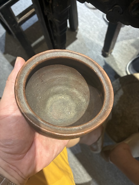 古玩陶瓷洪塘窯褐釉罐真品鑒賞圖