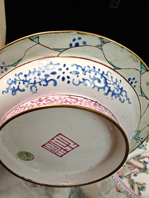 古玩陶瓷山水紋盤真品鑒賞圖