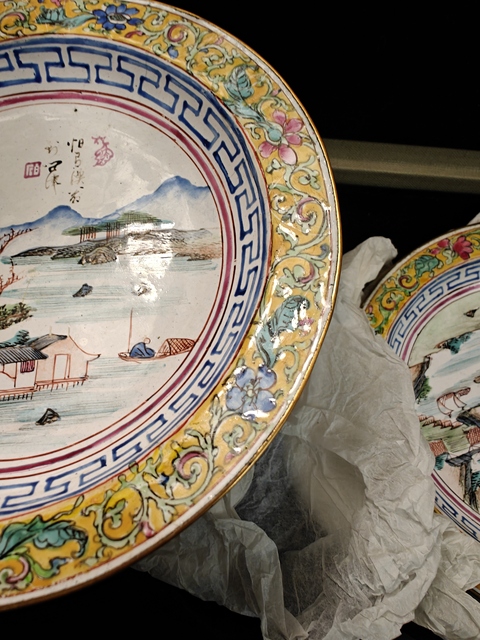 古玩陶瓷山水紋盤真品鑒賞圖