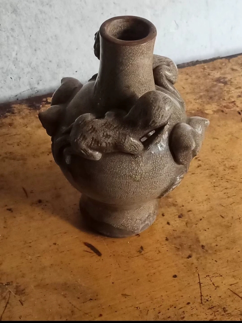 古玩陶瓷靈猴壽桃瓶真品鑒賞圖