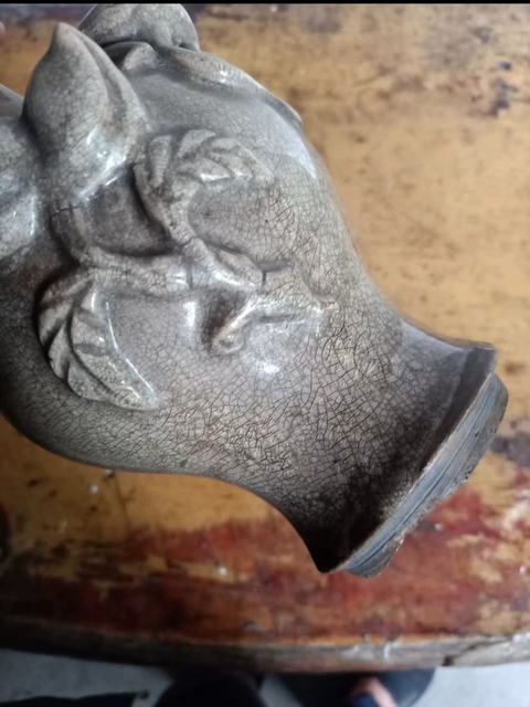 古玩陶瓷靈猴壽桃瓶真品鑒賞圖