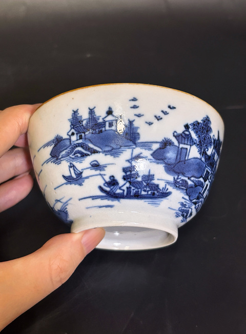 古玩陶瓷青花山水人物紋杯碟真品鑒賞圖