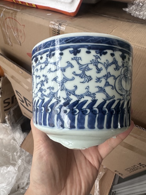 古玩陶瓷青花淡描花卉紋香爐拍賣，當前價格1200元