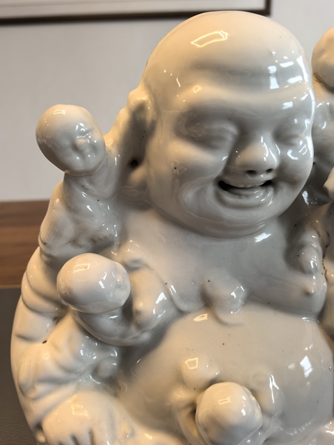 古玩陶瓷白釉彌勒佛坐像真品鑒賞圖