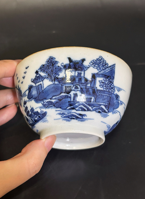 古玩陶瓷青花山水人物紋杯碟真品鑒賞圖