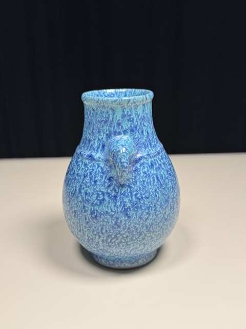 古玩陶瓷爐鈞釉象耳瓶真品鑒賞圖