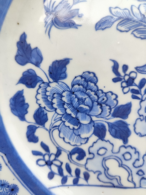 古玩陶瓷清康熙青花歲寒三友花鳥紋盤真品鑒賞圖