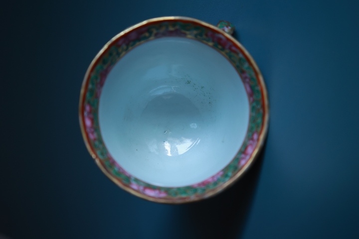 古玩陶瓷廣彩人物紋杯真品鑒賞圖