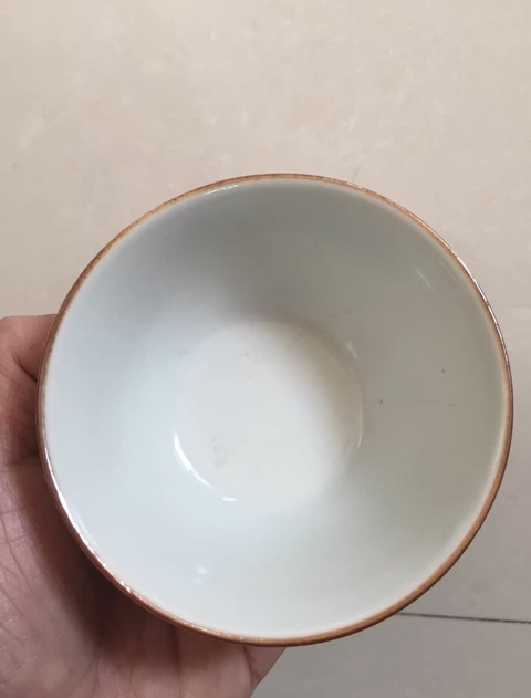 古玩陶瓷青花花卉紋茶碗真品鑒賞圖