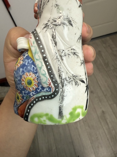 古玩陶瓷清中期 粉彩觀音真品鑒賞圖