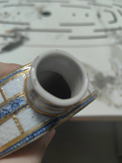 古玩陶瓷青花山水樓閣紋四方茶葉罐拍賣,當(dāng)前價(jià)格2000元