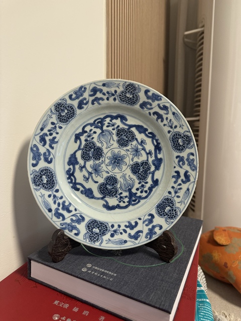 古玩陶瓷盤真品鑒賞圖