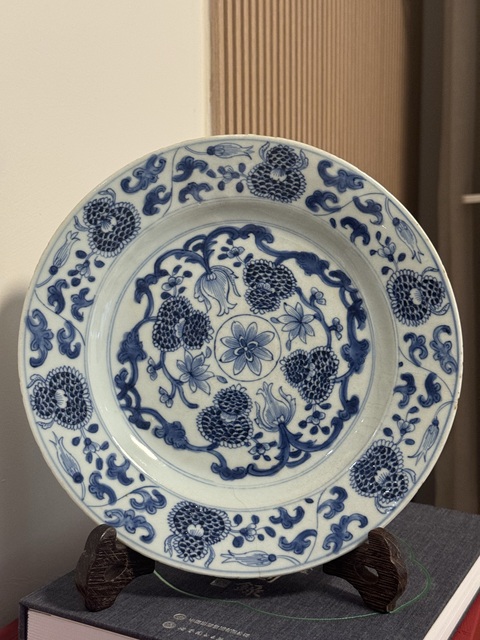 古玩陶瓷盤真品鑒賞圖
