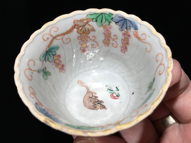 古玩陶瓷清雍正 粉彩蓮瓣杯真品鑒賞圖