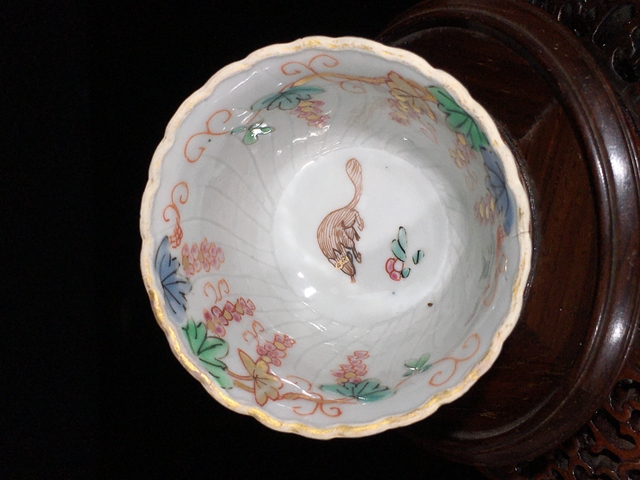 古玩陶瓷清雍正 粉彩蓮瓣杯真品鑒賞圖