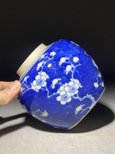 古玩陶瓷晚清青花冰梅罐真品鑒賞圖