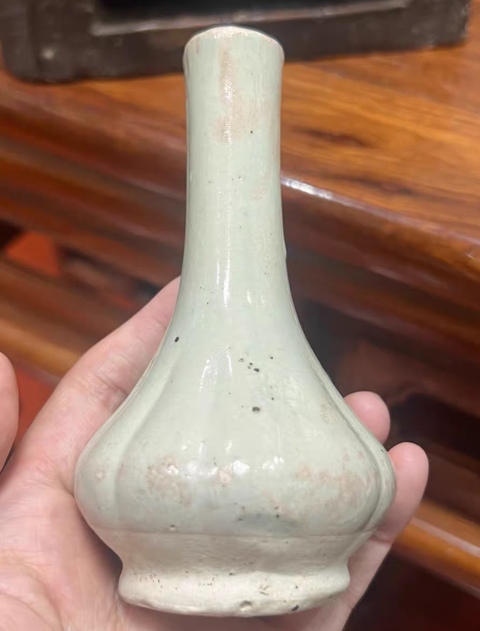 古玩陶瓷青白釉瓜楞瓶真品鑒賞圖