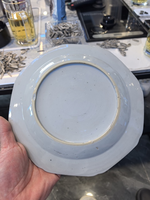 古玩陶瓷竹石牡丹圖八方倭角青花盤真品鑒賞圖