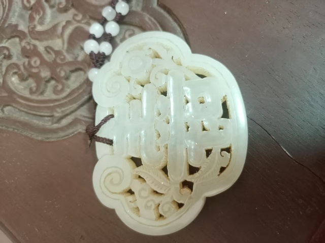古玩玉器玉鎖型佩真品鑒賞圖