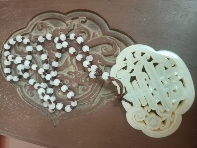 古玩玉器玉鎖型佩真品鑒賞圖